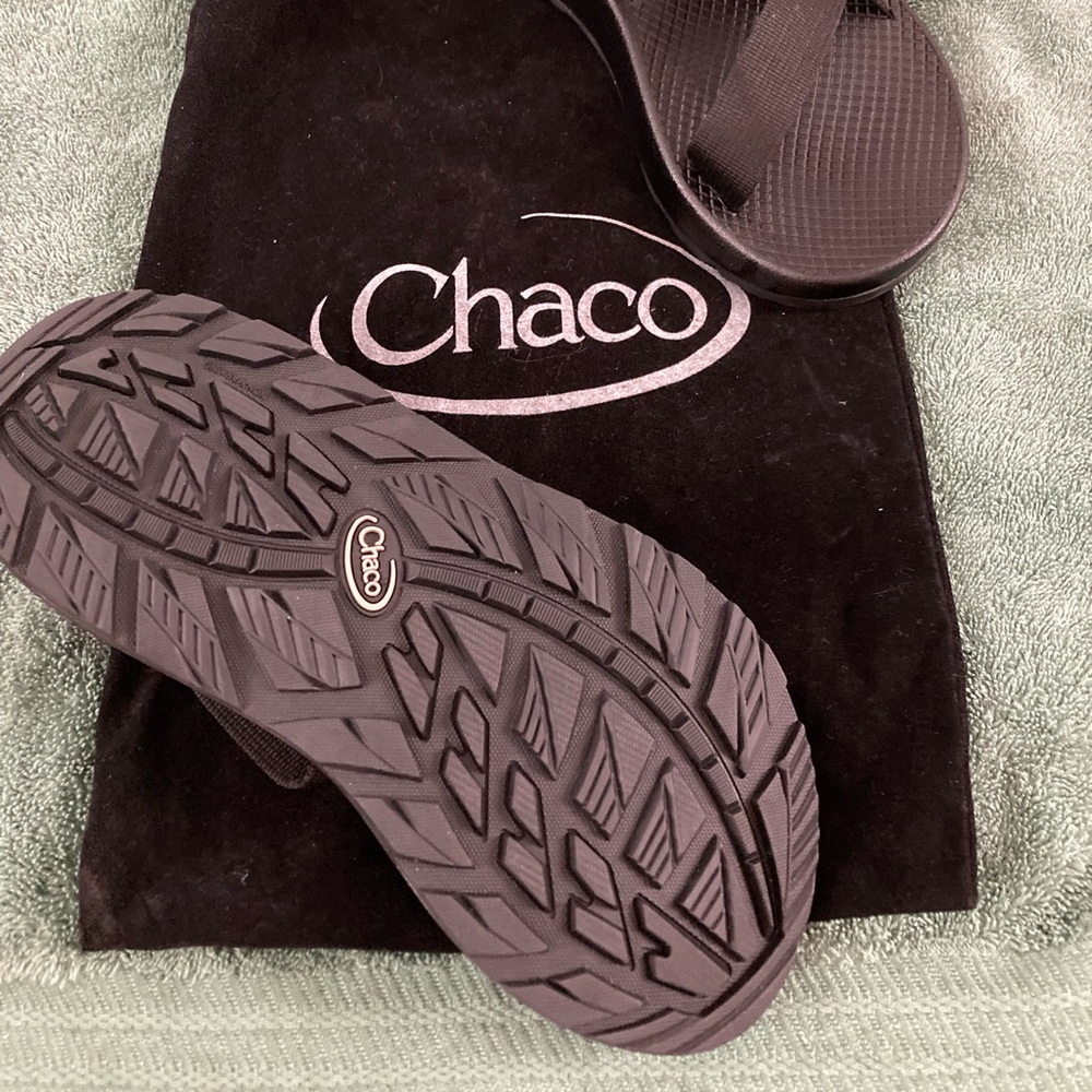 Brand new mens chaco sandals